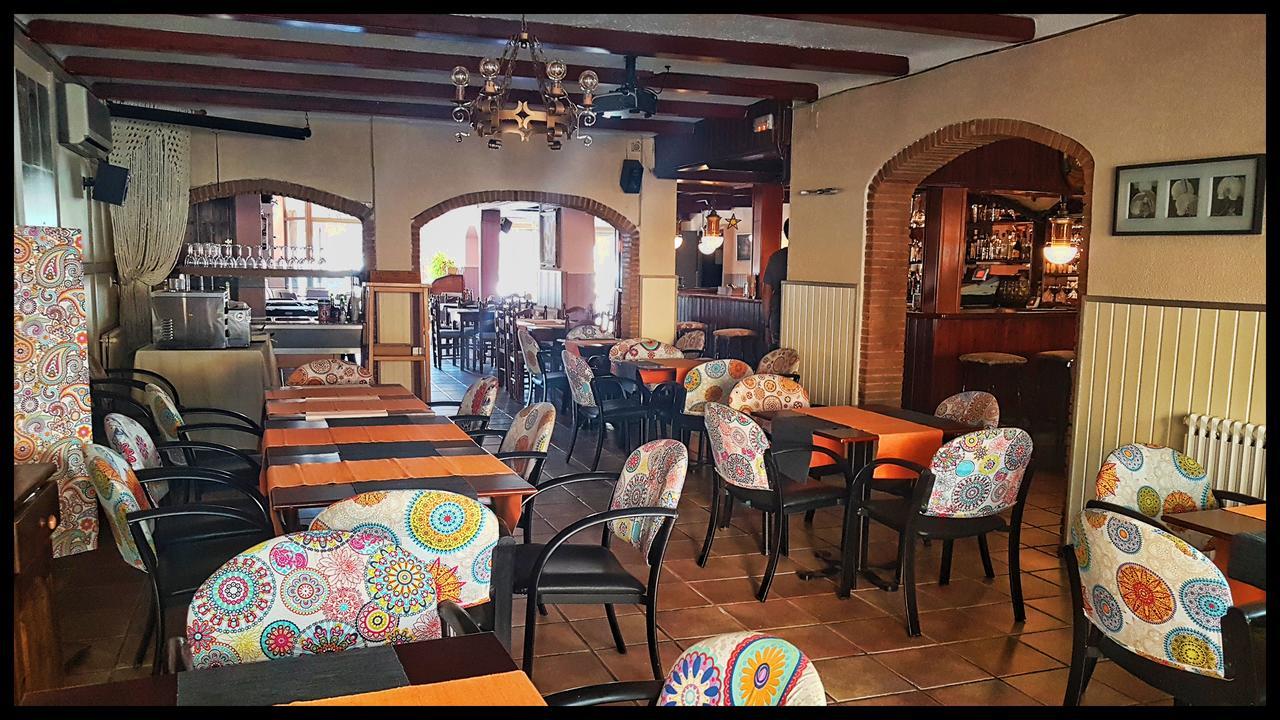 Hostal Isabel Бланес Екстер'єр фото